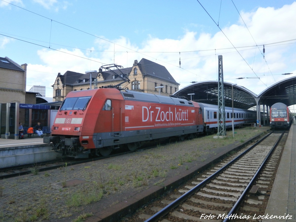 101 114-7 mit  D´r Zoch ktt  Werbung im Bahnhof Halle (Saale) Hbf am 14.5.15
