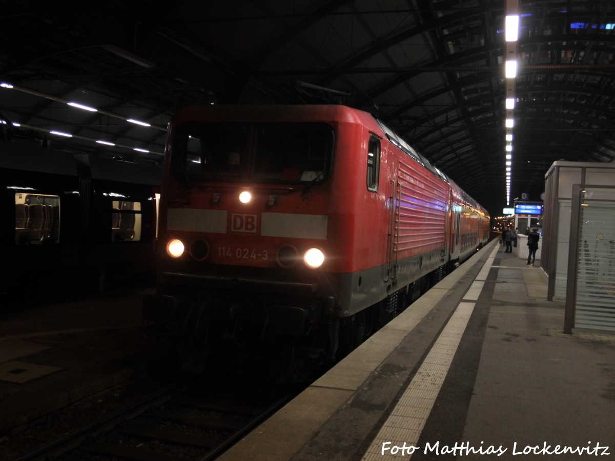 114 024 im Bahnhof Halle (Saale) Hbf am 15.2.16