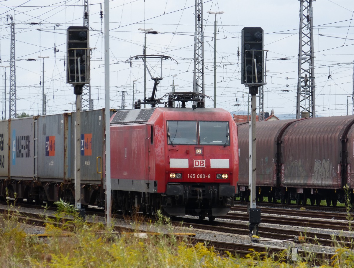 145 080-8 wartet am 01.09.2013 im Bahnhof Nordhausen auf die Ausfahrt