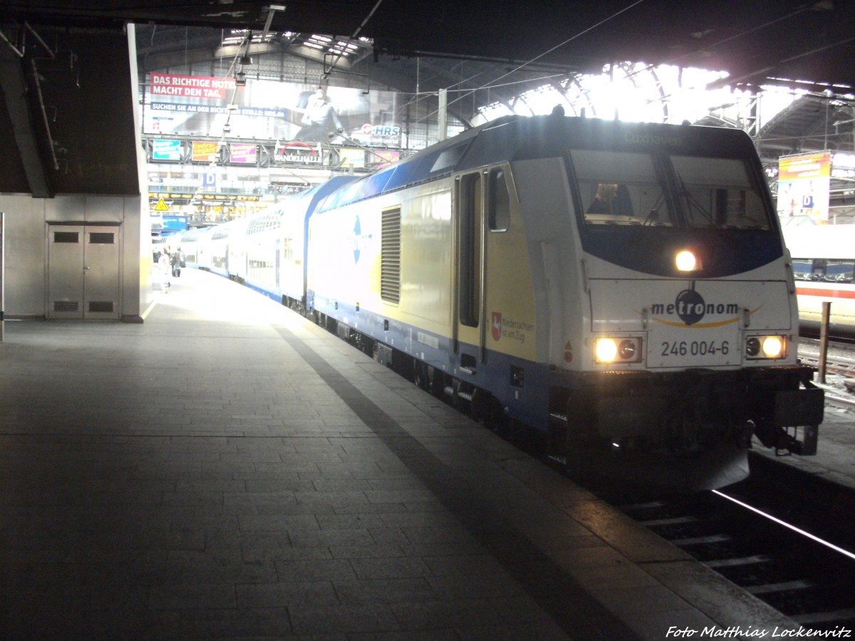 246 004-6 mit ziel cuxhaven im Bahnhof Hamburg Hbf am 1.9.13