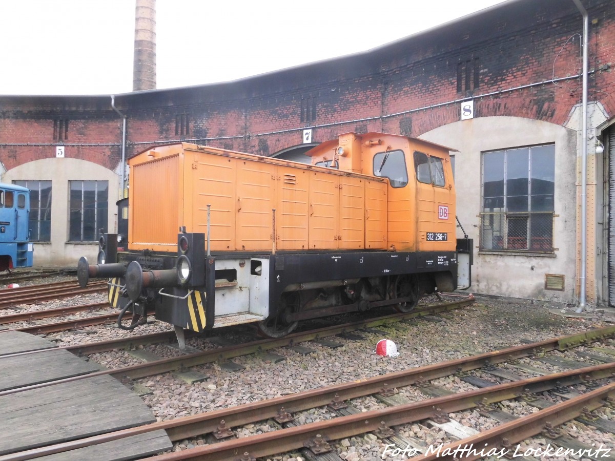 312 258 im Eisenbahnmuseum Chemnitz-Hilbersdorf am 12.11.15