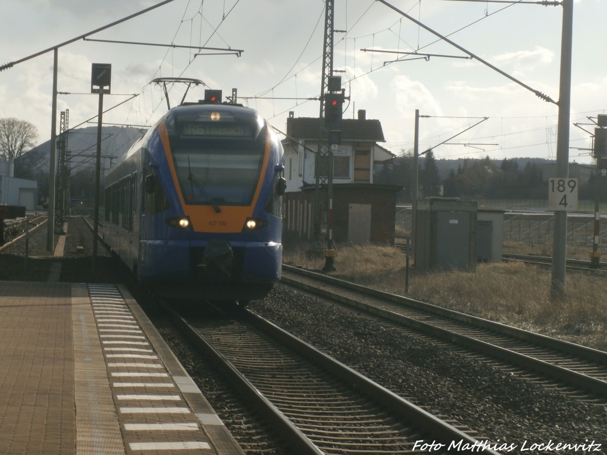 427 502 als R6 mit ziel Eisenach beim einfahren in den Bahnhof Gerstungen am 31.3.15