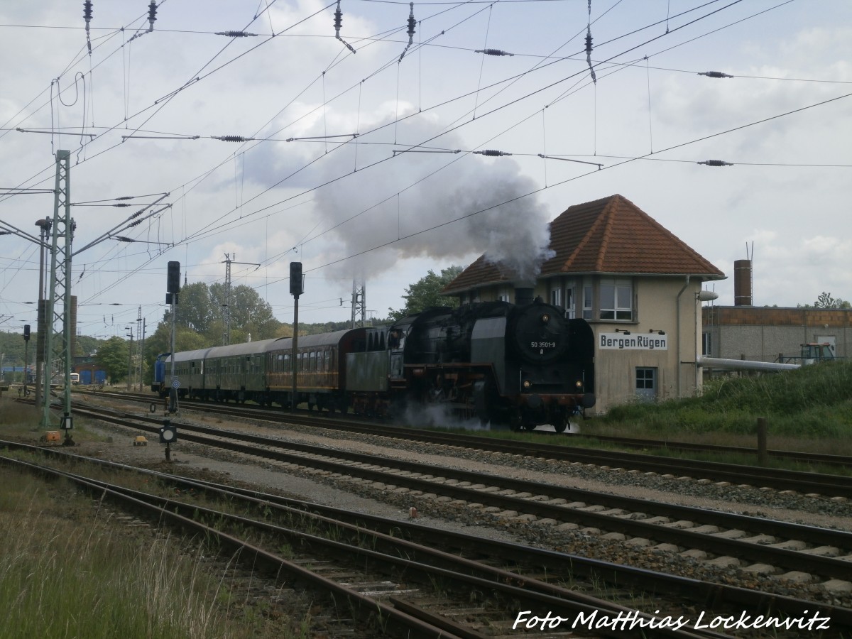 50 3501 und PRESS 346 001 verlsst den Bergener Bahnhof in Richtung Lauterbach Mole am 31.5.15