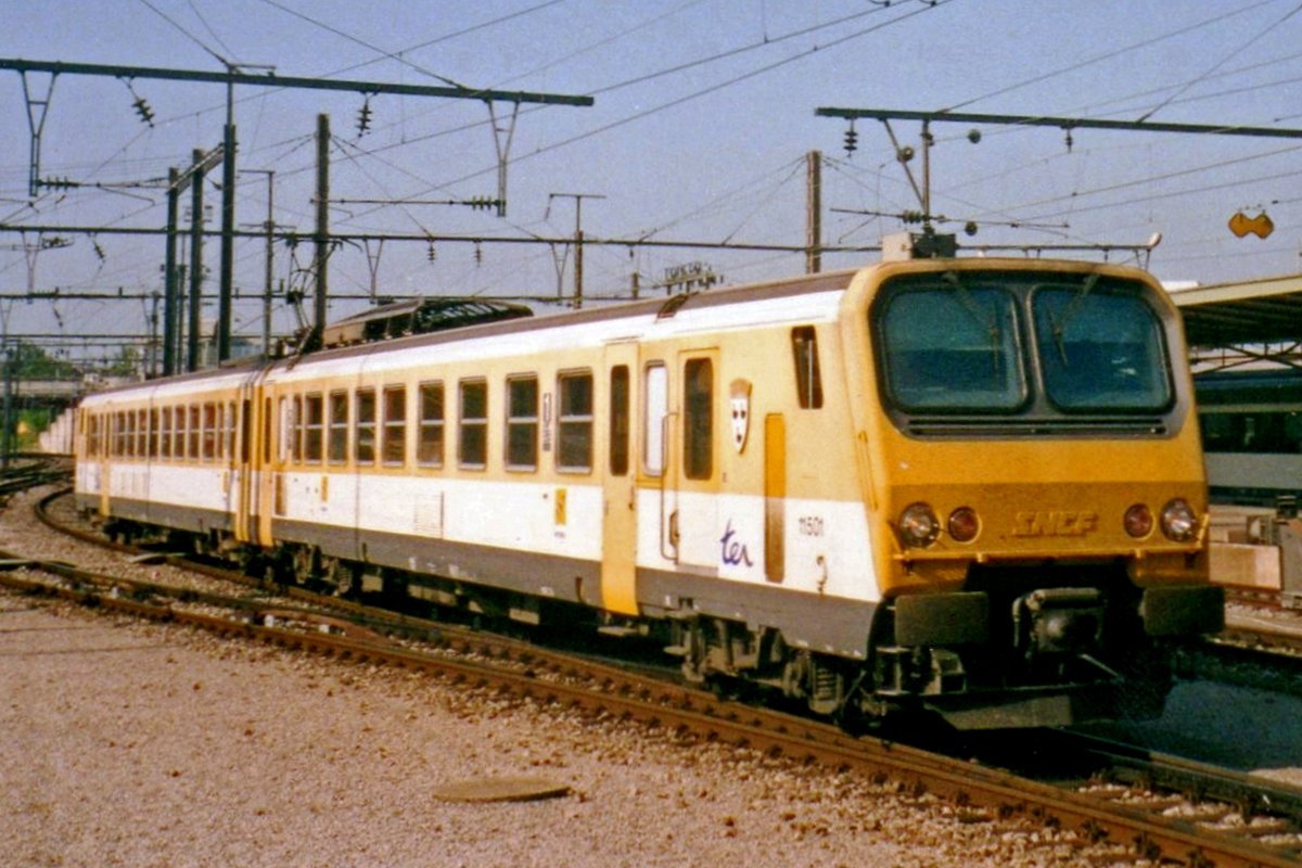 Am 21 May 2004 treft Z-11501 in Luxembourg Gare ein.