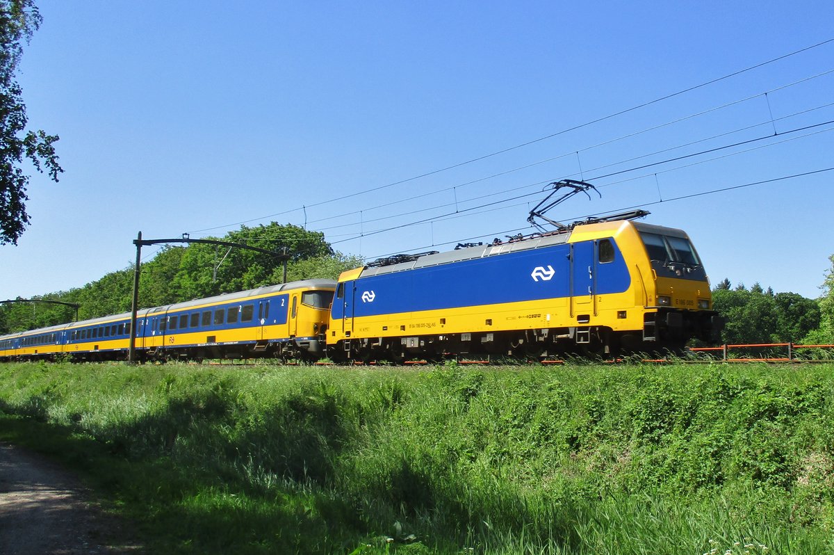 Am 26 Mai 2017 passiert 186 005 Tilburg Oude Warande.