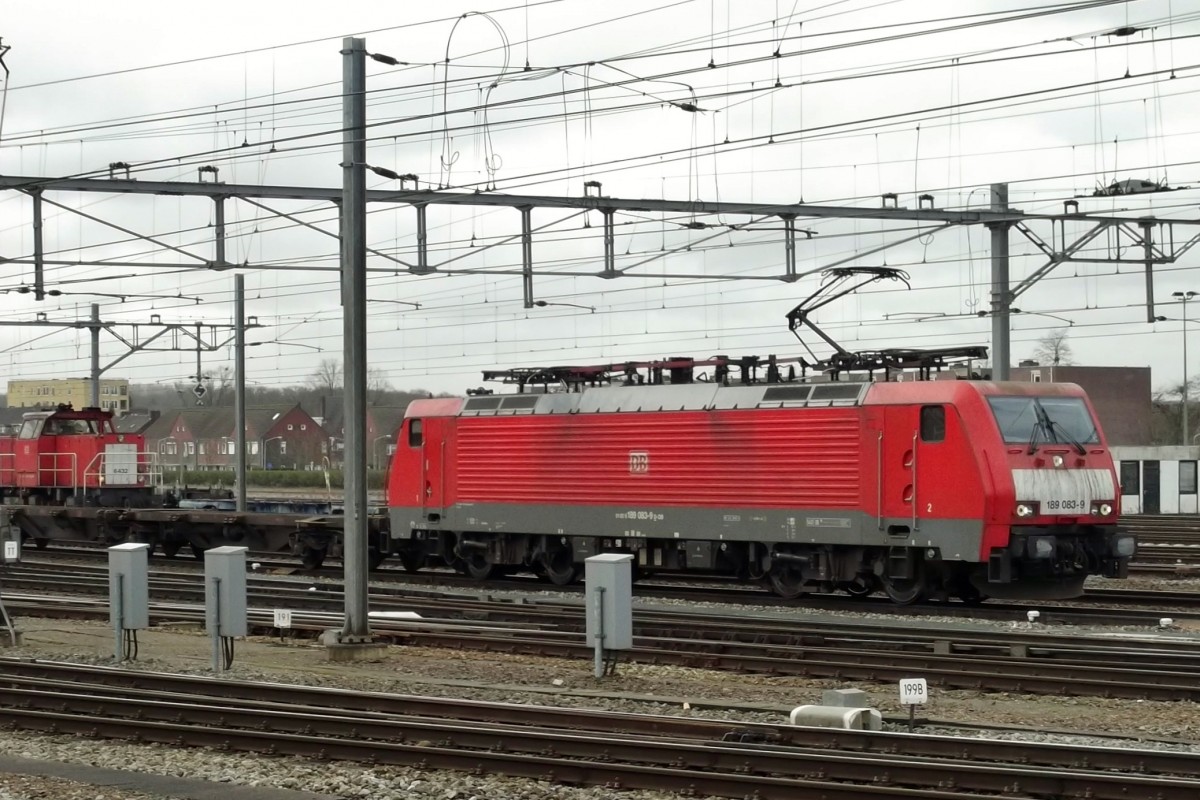 Am 27 Februar 2015 steht 189 083 in Venlo abfahrtbereit.