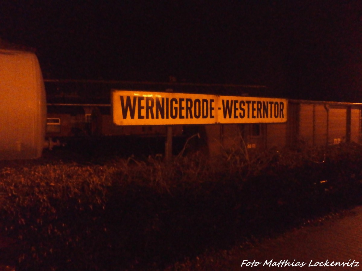 Bahnhofsschild Wernigerode-Westerntor am 21.12.14