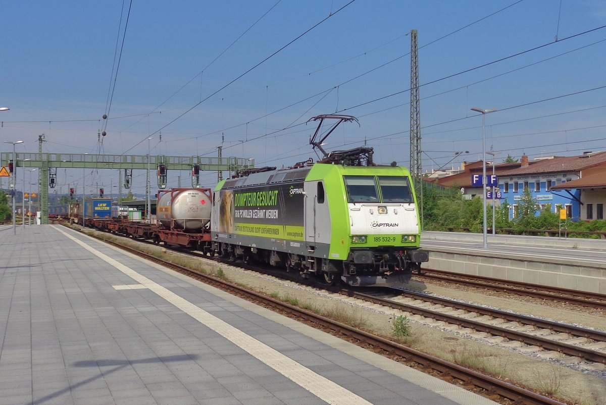 Captrain 185 532 durchfahrt am 10 Mai 2018 Passau.