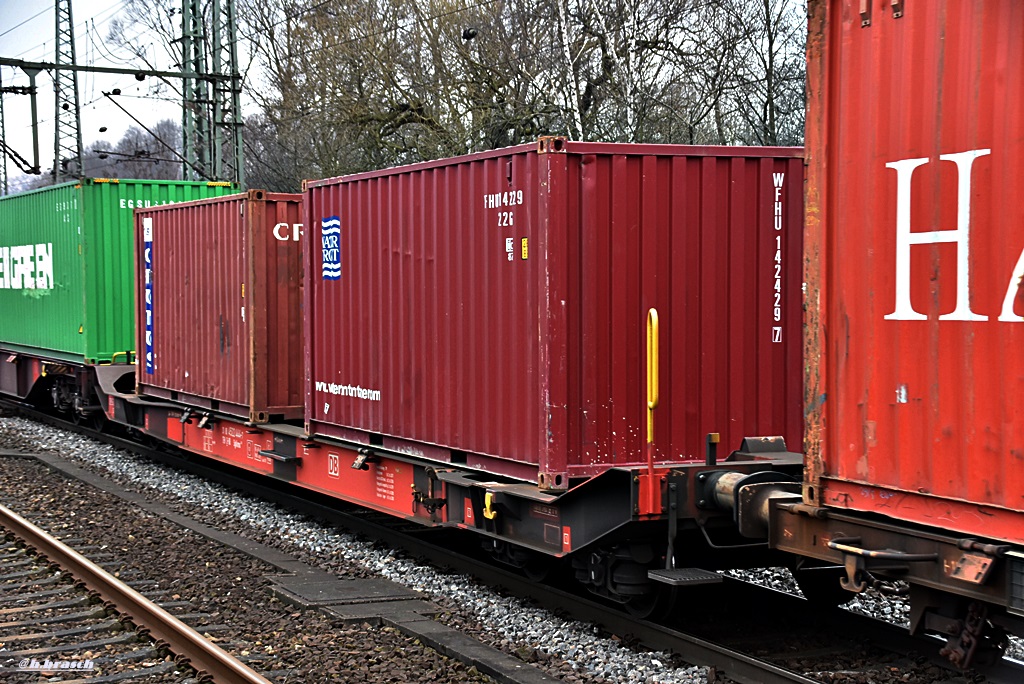 containertragwagen der gattung SGKKMS 698,zugelassen auf 31 80 4522 444-7,harburg 12.02.16