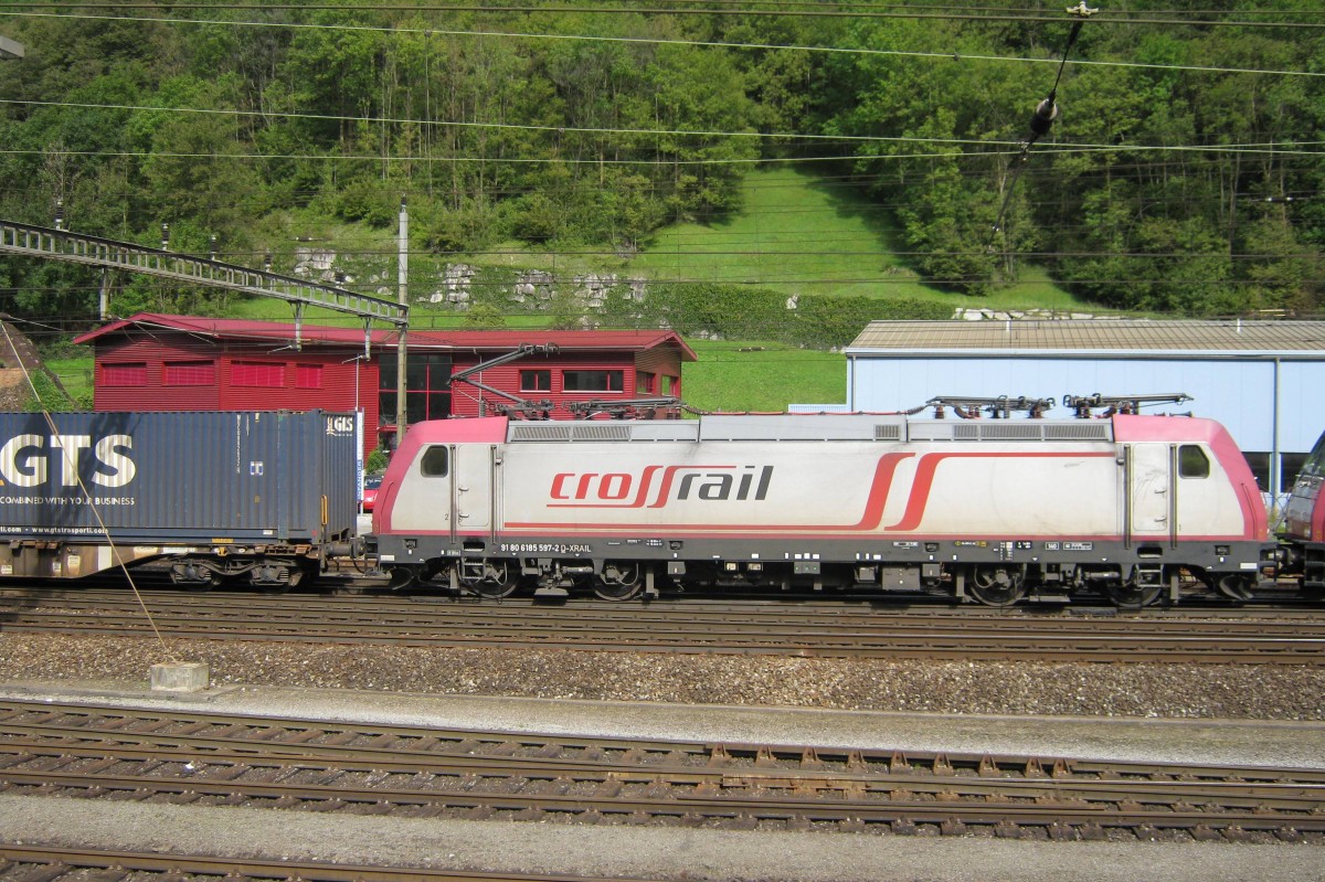 Crossrail 185 597 steht am 23 September 2010 in Erstfeld.