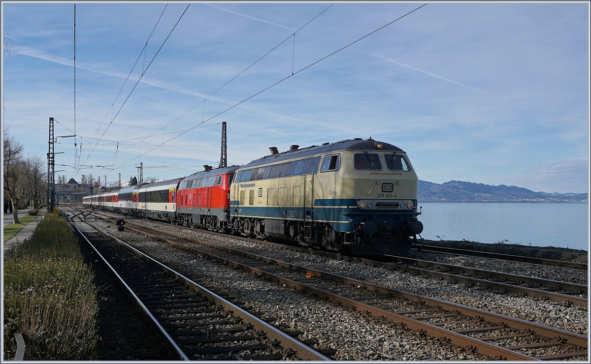 Die Westfrankenbahn 218 460-4  Conny  und die DB 218 419-0 haben in Lindau den von Zürich kommenden EC 191 übernommen und verlassen nun den Bodensee in Richtung München Hbf. 17. März 2019