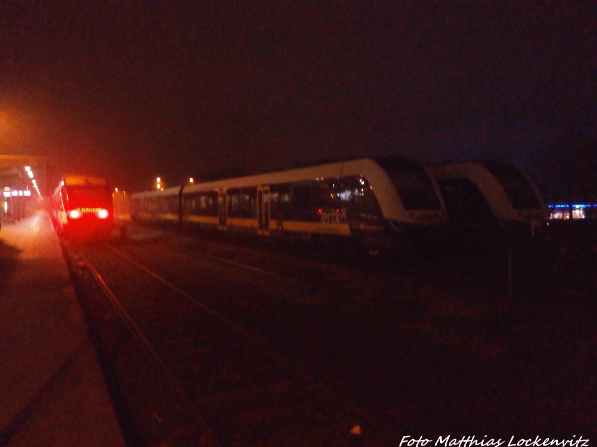 Erixx Lint 54 (BR 622) und HEX VT 8XX im Bahnhof Goslar am 22.1.15