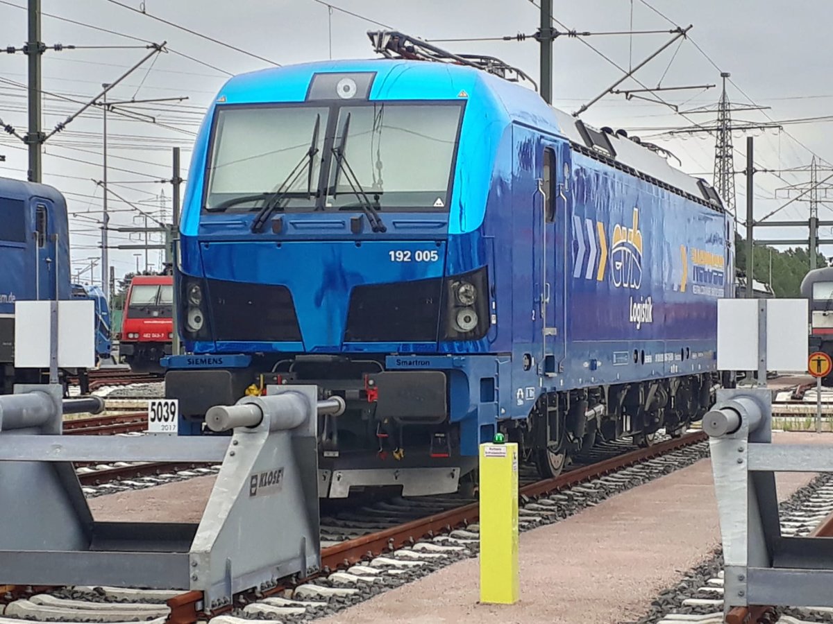 evb 192 005 abgestellt am Hafenbahnhof Alte Sderelbe am 16.07.2019