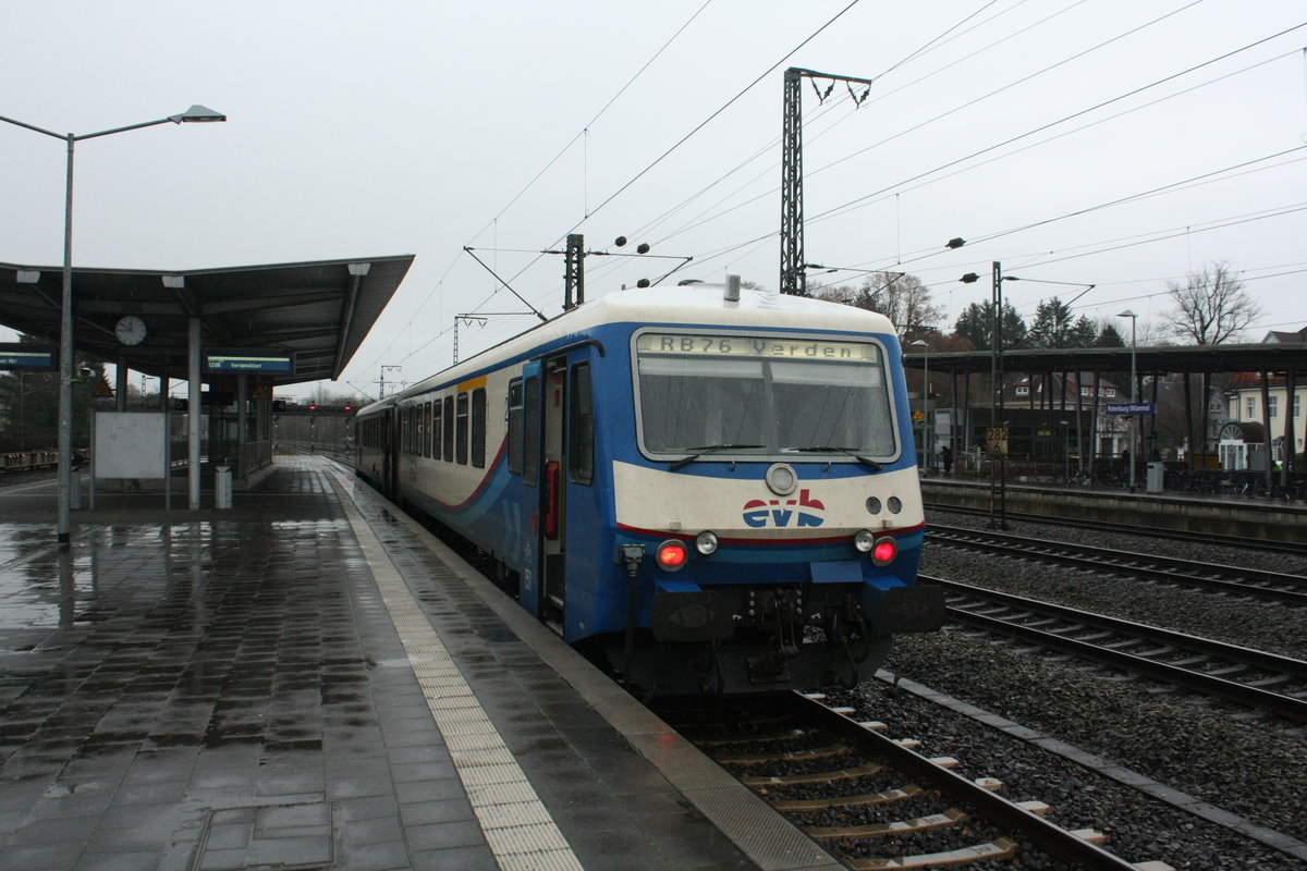 EVB VT 151 (628 151 / 928 151) als RB76 mit ziel Verden im Bahnhof Rotenburg (Wmme) am 14.12.20