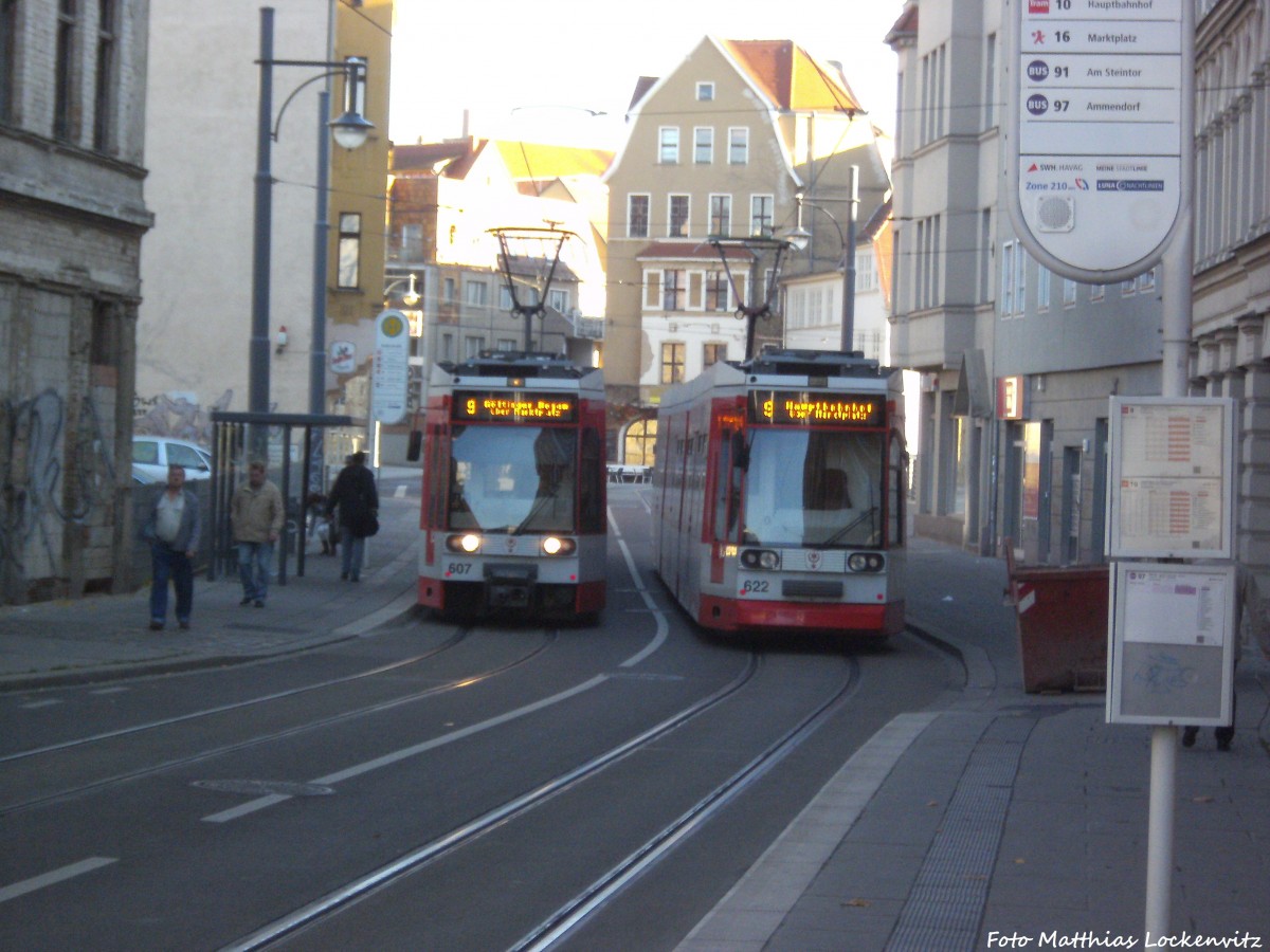 HAVAG Wagen 607 als Linie 9 mit ziel Gttinger Bogen und Wagen 622 als Linie 9 mit ziel Hauptbahnhof ber Marktplatz trafen sich an der Haltestellte Ankerstrae am 8.11.14