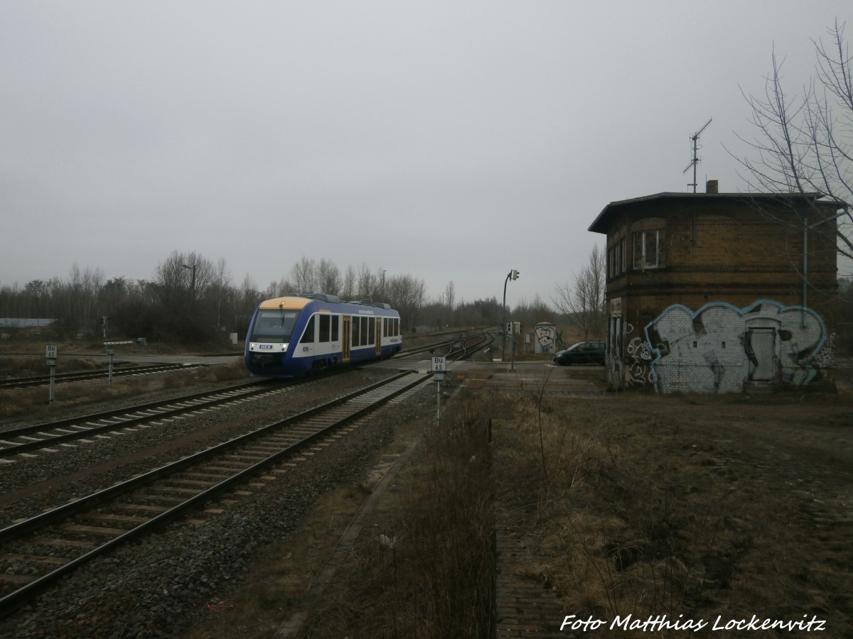 HEX Triebwagen beim einfahren in Halle-Trotha am 12.3.15