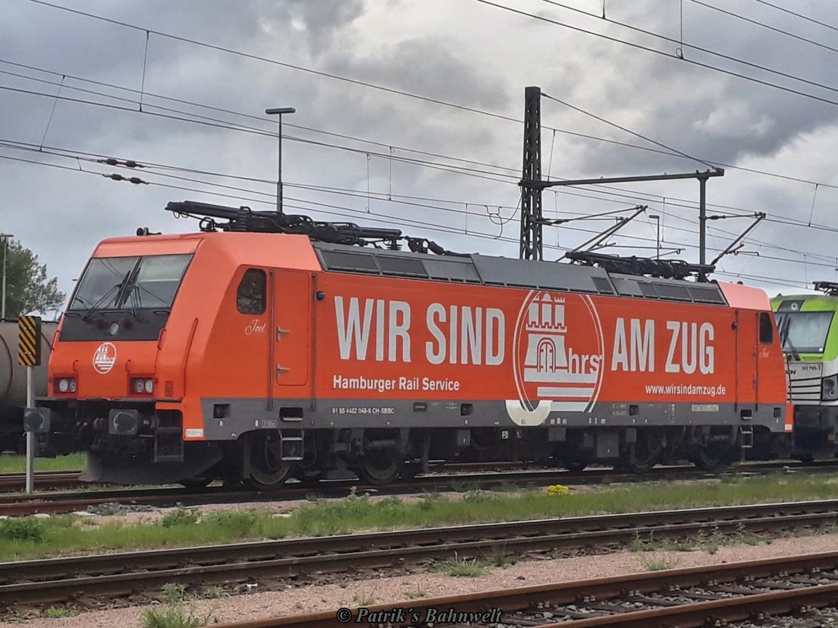 HRS 482 048 abgestellt im Rbf. Hamburg-Hohe Schaar am 03.05.2019