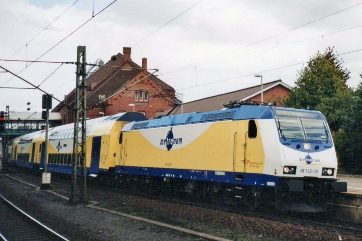 ME 146-09 steht am 24 Mai 2004 in Hamburg-Harburg.