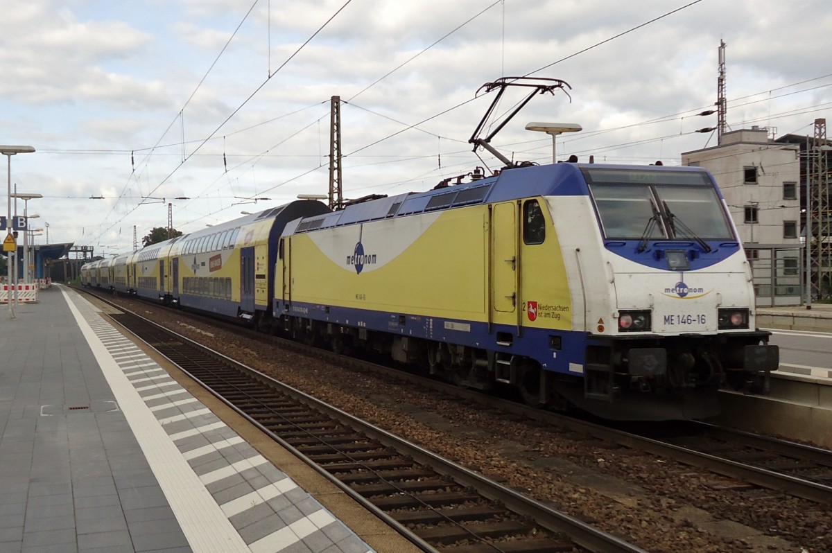 Metronom 146-16 treft am 9 September 2015 in Celle ein.