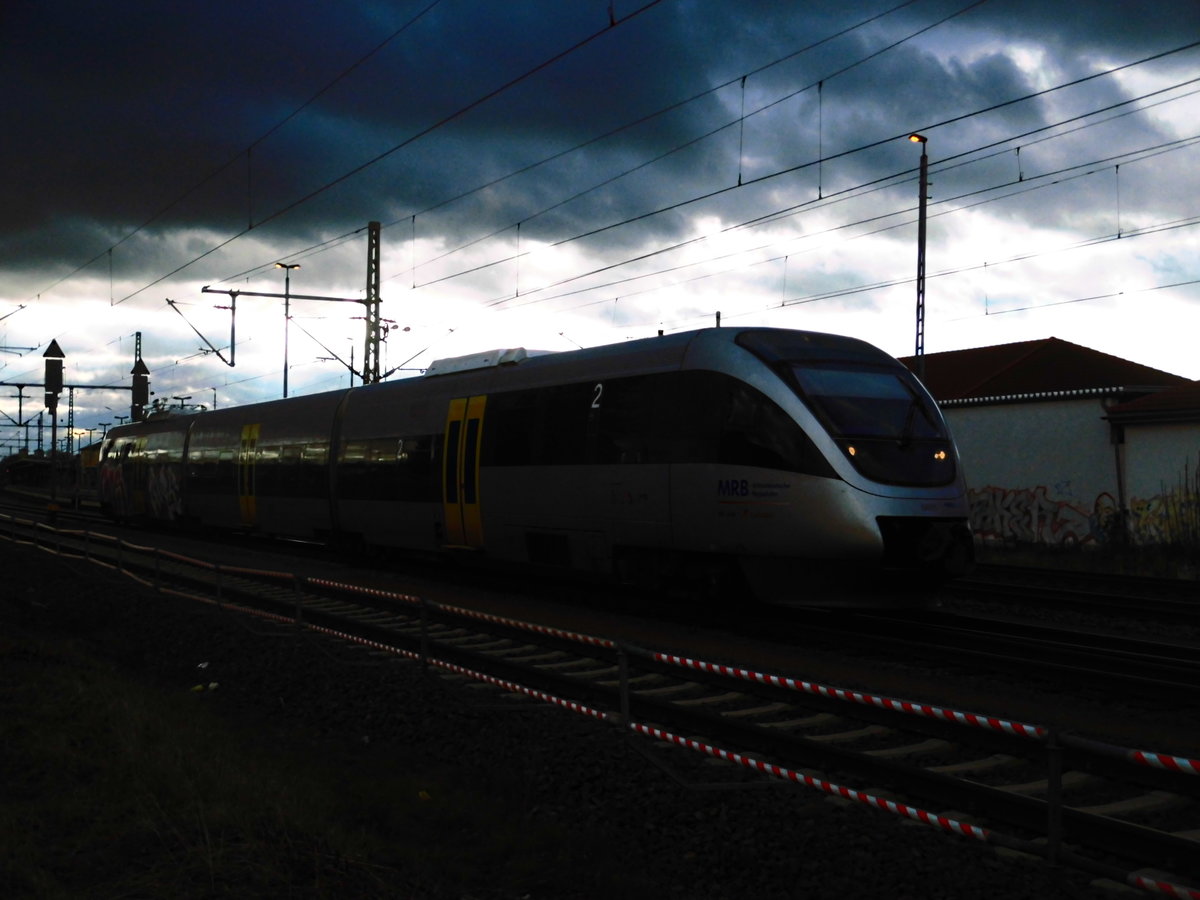 MRB VT 0011 (ex OLA VT 0011) fhrt ins Schienen Fahrzeug Werk Delitzsch am 12.12.17