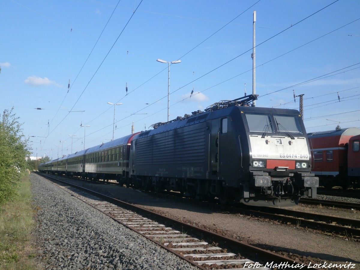 MRCE ES 64 F4 - 840 (189 840) mit dem Sonderzug abgestellt in Halle-Nietleben am 14.5.15