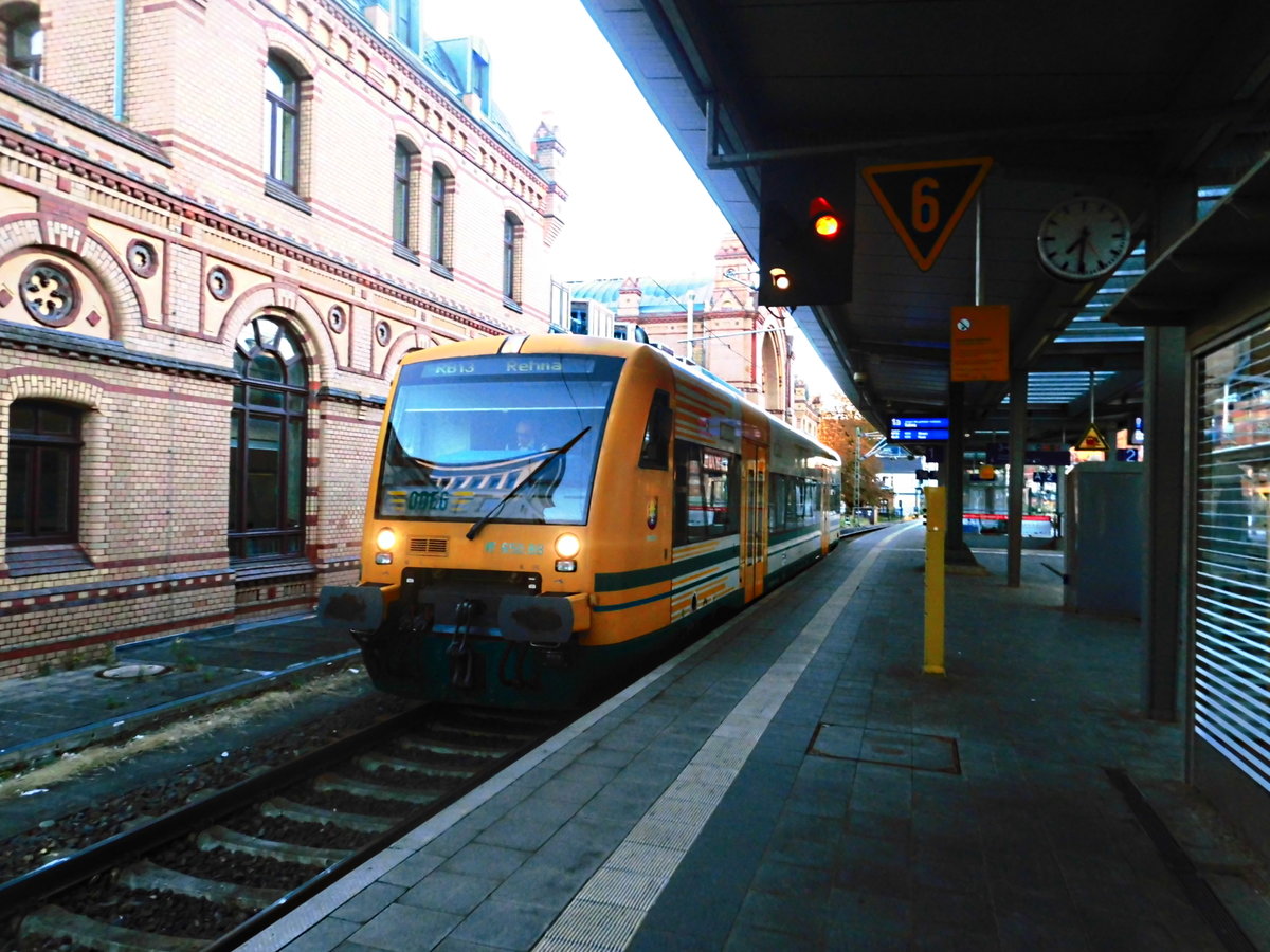 ODEG VT 650.88 mit ziel Rehna im Bahnhof Schwerin Hbf am 29.9.18
