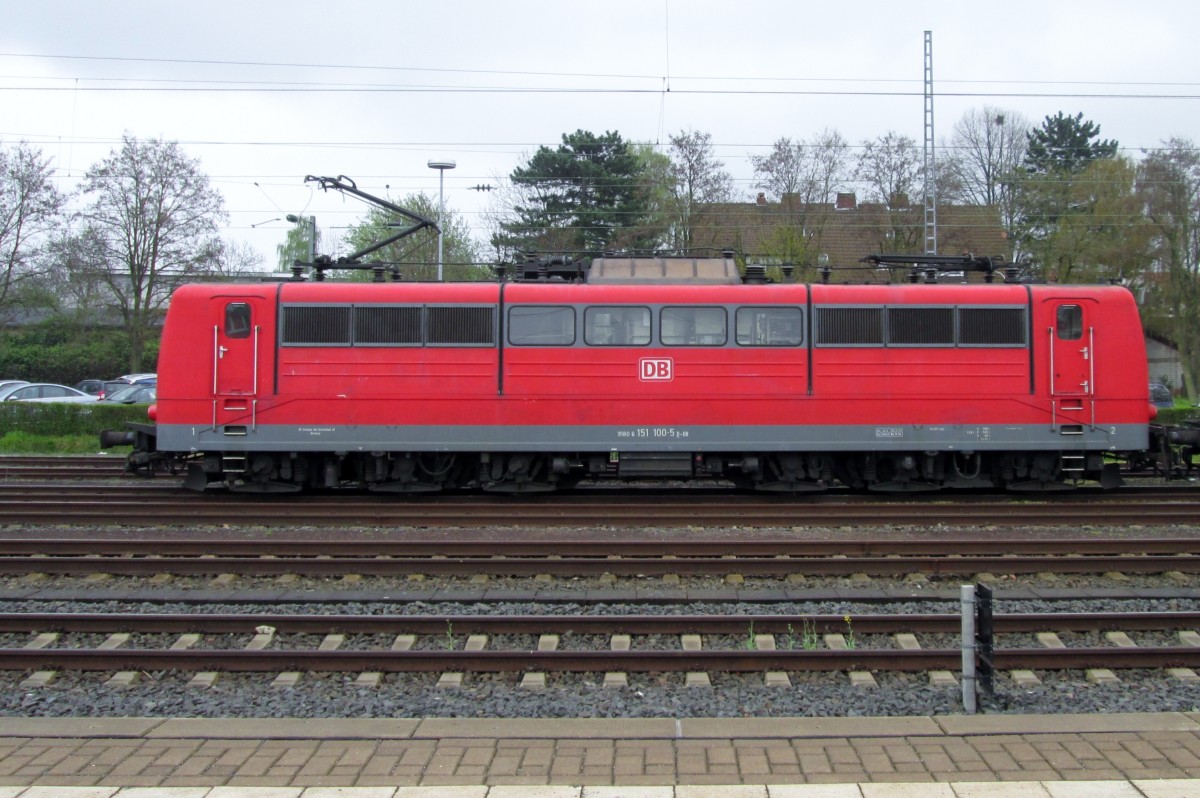 Profilblick auf 151 100 in Minden (Westfalen) am 28 April 2011.