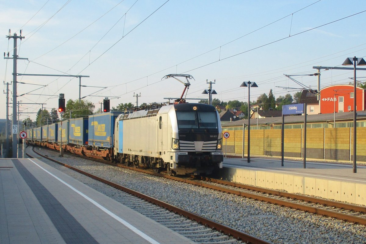 Railpool 193 827 durchfahrt am 6 September 2018 Schrding. 