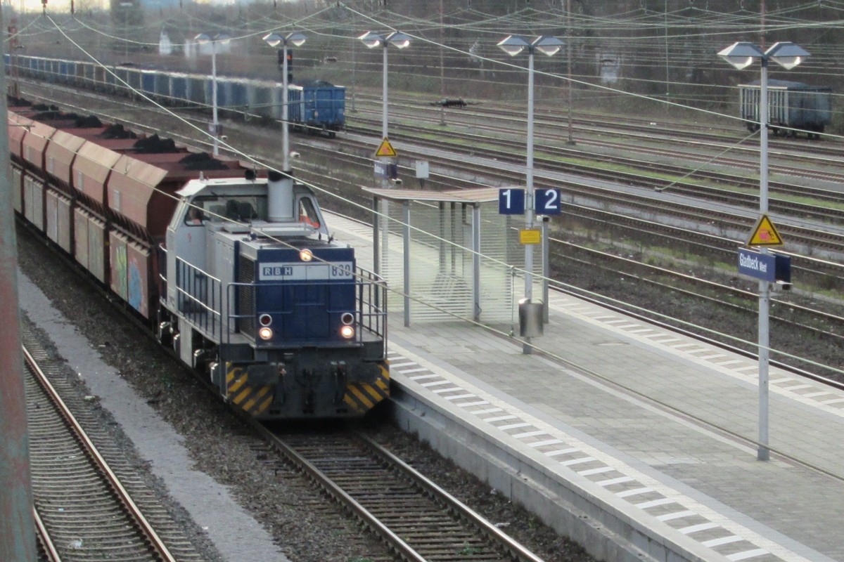 RBH 830 durchfahrt am 7.Jänner 2014 Gladbeck West.