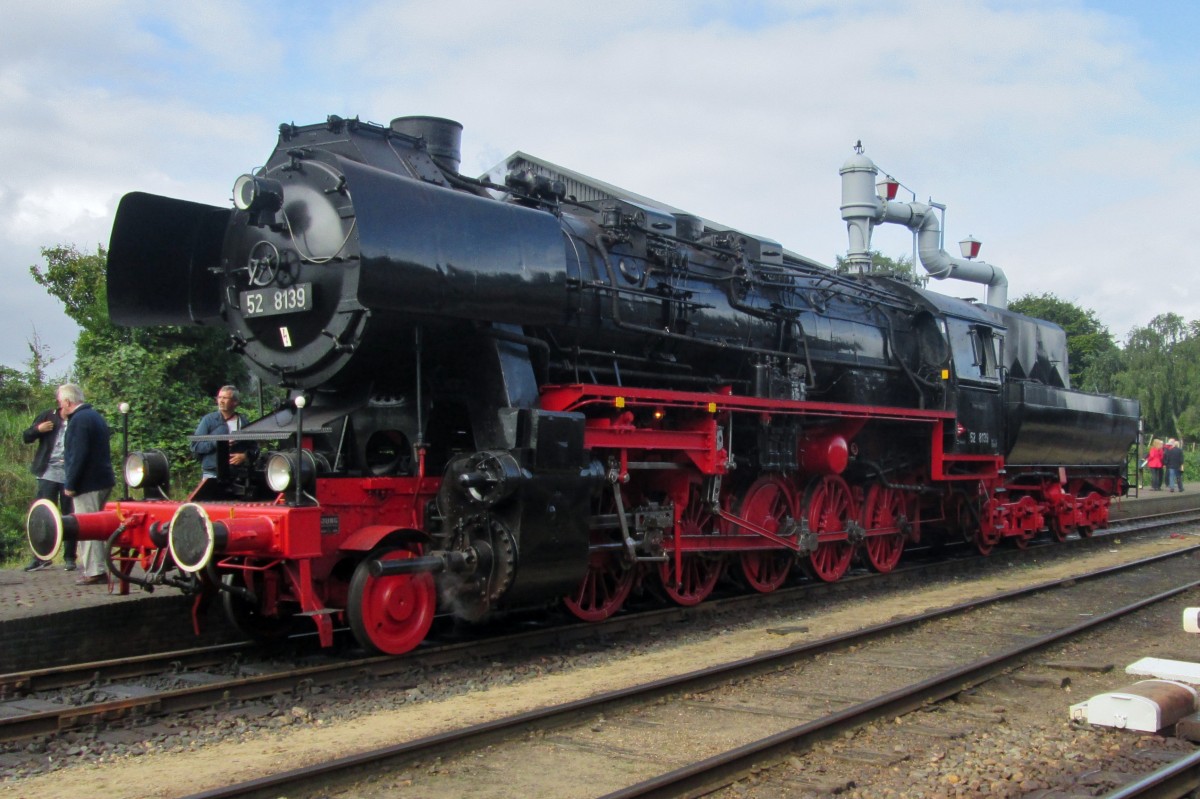 Reko 50 3654 steht am 6 September 2015 in Beekbergen.