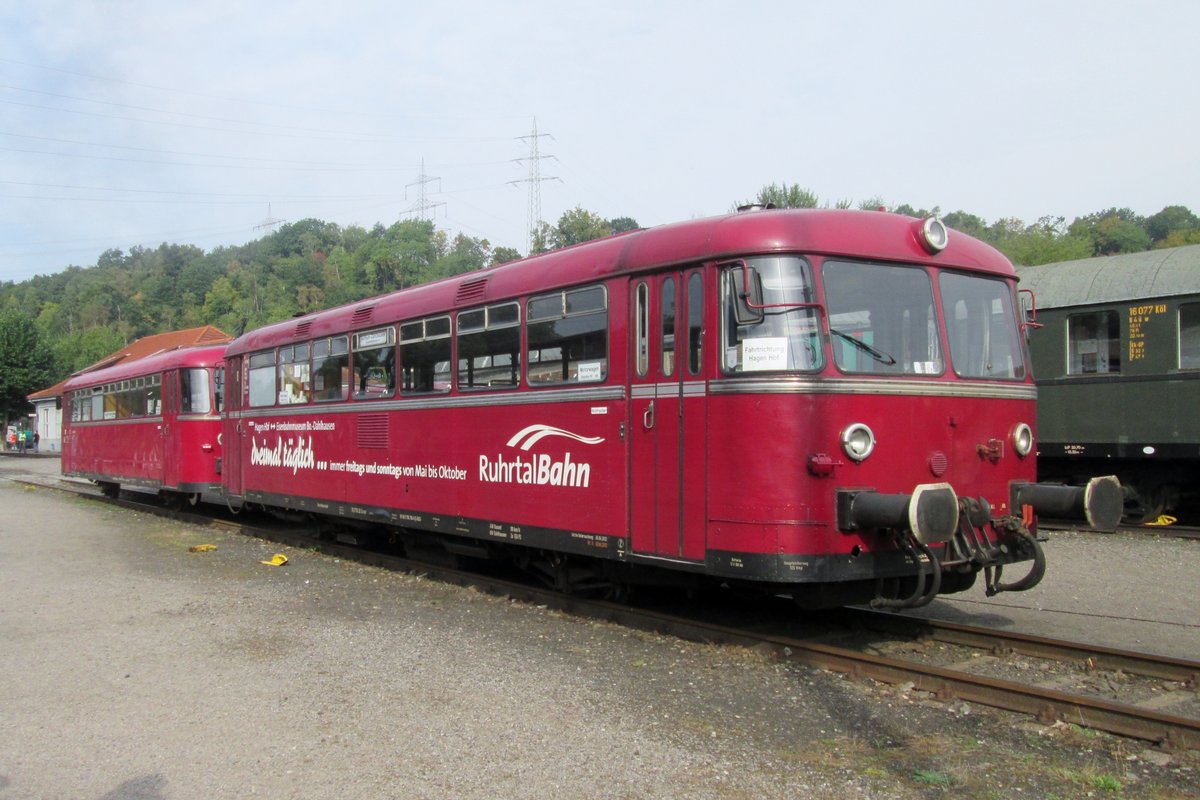 Schienenbus 798 796 steht am 17 September 2016 in Bochum Dahlhausen.