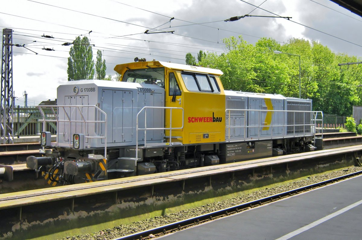 Schweerbau 277 031 steht am 6 Juni 2013 in Osnabrück. 