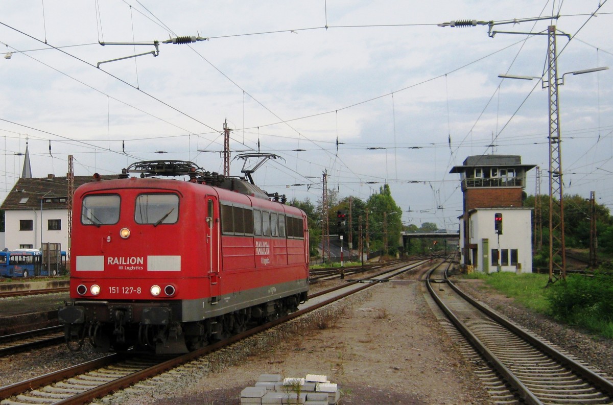 Tfzf von 151 127 in Dillingen (Saar) am 16 September 2011.