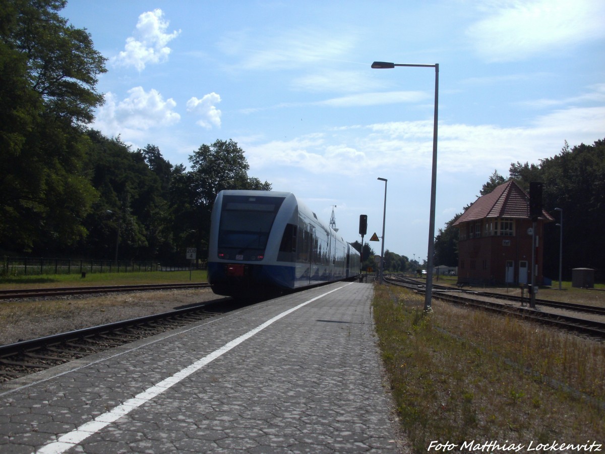UBB GTW 2/6 beim verlassen des Bahnhofs Seebad Heringsdorf in Richtung Swinemnde Centrum (PL) am 25.7.14
