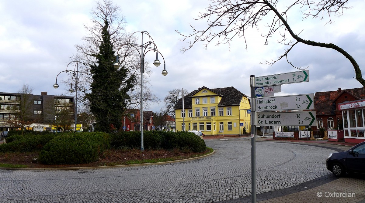 Uelzen - Verkehrskreisel Hammersteinplatz.