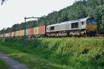 dlc-railways/515998/de-6306-passiert-tilburg-warande-am-26 DE 6306 passiert Tilburg-Warande am 26 Augustus 2016.