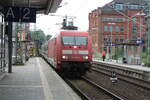 BR 101/747626/101-088-mit-ziel-stralsund-hbf 101 088 mit ziel Stralsund Hbf bei der Einfahrt in den Bahnhof Schwerin Hbf am 25.7.21