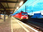 112 107 als RE1 mit ziel Belin Ostbahnhof im Bahnhof Magdeburg Hbf am 30.7.18