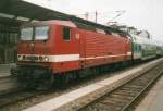 BR 143/383100/am-13-april-2000-stand-143 Am 13 April 2000 stand 143 637 in Koblenz Hbf.