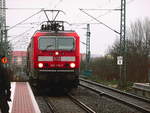 BR 143/597830/143-034-als-s9-mit-ziel 143 034 als S9 mit ziel Halle/Saale Hbf bei der Einfahrt in den Bahnhof Delitzsch ob Bf am 25.1.18