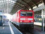 BR 143/620617/143-893-als-s9-mit-ziel 143 893 als S9 mit ziel Eilenburg im Bahnhof Halle/Saale Hbf am 19.7.18