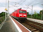 BR 143/623581/143-276-als-s9-mit-ziel 143 276 als S9 mit ziel Eilenburg im Bahnhof Delitzsch ob Bf am 2.8.18