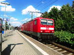 143 957 als S1 mit ziel Meißen Triebischtal im Bahnhof Dresden Freiberger Straße am 5.9.18