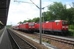 143 973 und 143 910 im Bahnhof Pirna am 6.6.22