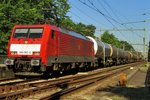 BR 189/509573/kesselwagenzug-mit-189-067-durcheilt-am Kesselwagenzug mit 189 067 durcheilt am 20 Juli 2016 Tilburg-Universiteit.
