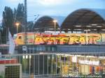 Wittenberger Steuerwagen vom RB20 Grafittisiert im Bahnhof Halle (Saale) Hbf am Morgen des 5.8.15