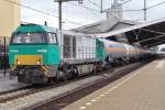 alpha-trains/389758/am-4-maerz-2014-schleppt-alpha Am 4 März 2014 schleppt Alpha Trains/RF 1106 wiederum ein Gaskesselwagen durch Tilburg.