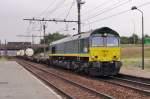 Ascendos Rail/399473/am-22-augustus-2013-schleppt-ascendos Am 22 Augustus 2013 schleppt Ascendos PB 15 ein KLV durch Antwerpen-Noorderdokken.