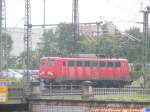 bayernbahn/454123/140-856-6-der-bayernbahn-beim-durchfahren 140 856-6 der BayernBahn beim durchfahren des Bahnhofs Halle (Saale) Hbf am 27.7.15