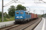eisenbahn-bau--a-betriebsgesellschaft-pressnitztalbahn-press/707963/140-017-der-press-mit-einem 140 017 der PRESS mit einem Containerzug bei der durchfahrt in Zberitz am 22.7.20